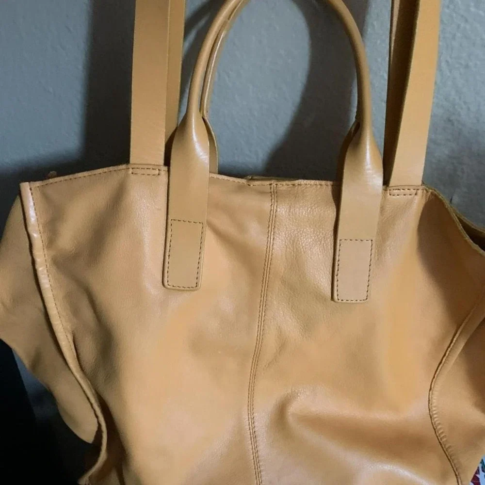 Leather Yellow/Gold Handbag by Lucky Brand with plenty of room for accessories.‎ - Picture 2 of 4